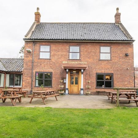 Oyo Elm Farm Country House, Norwich Airport Horsham St Faith Екстериор снимка